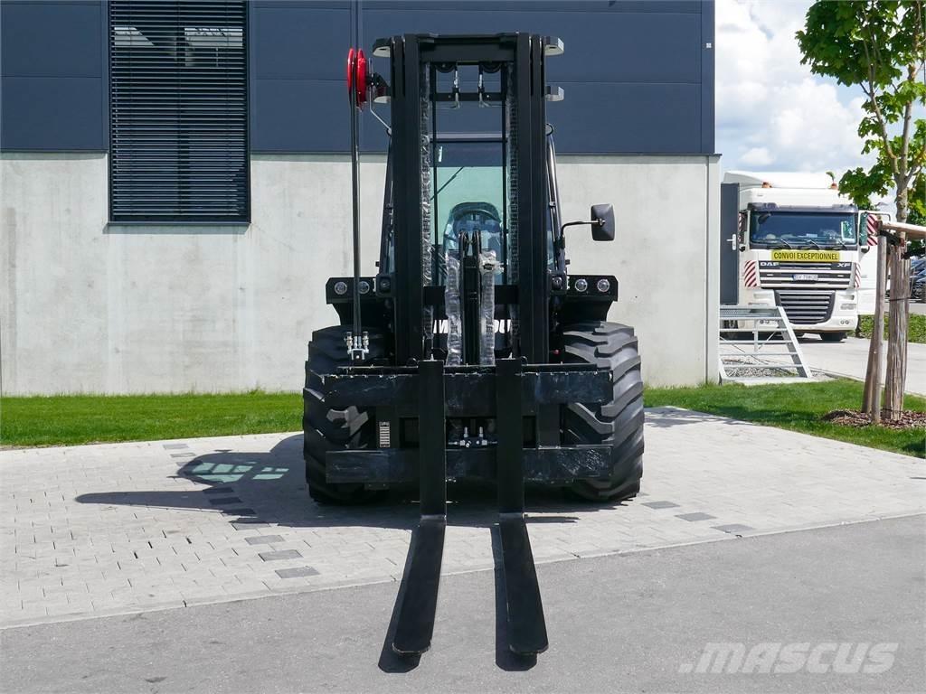 Manitou M 50-4 Vanterenski viljuškar
