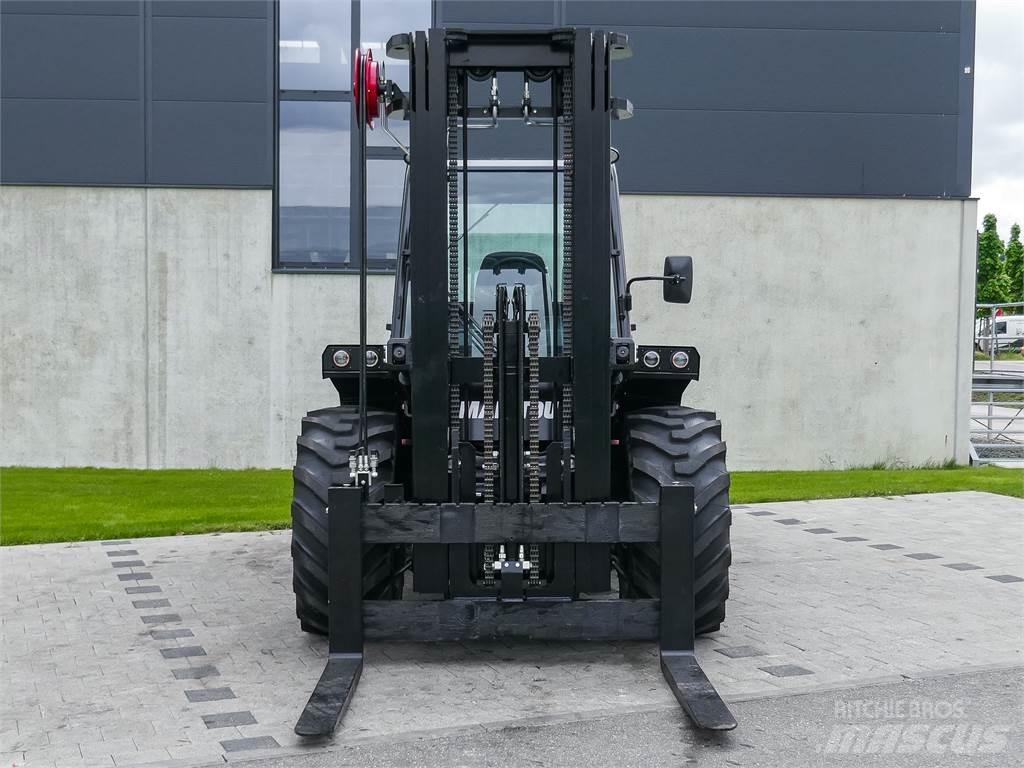 Manitou M 50-4 Vanterenski viljuškar