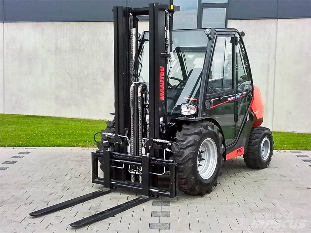 Manitou MC 25-4 Vanterenski viljuškar