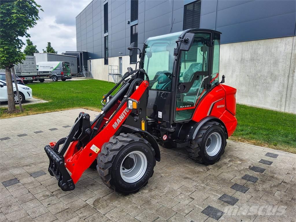 Manitou MLA 3-25H Mini bageri < 7t