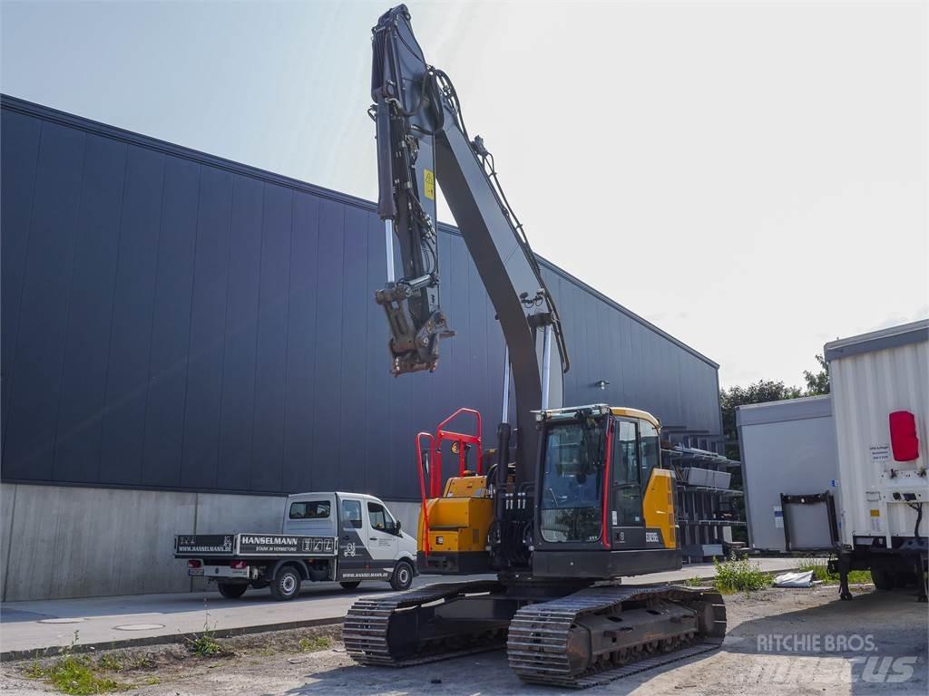 Volvo ECR235EL Mini bageri < 7t
