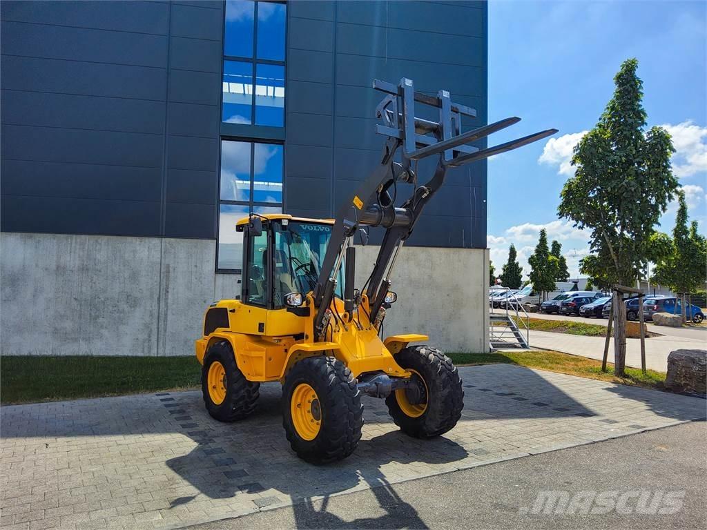 Volvo L 30G Mini bageri < 7t