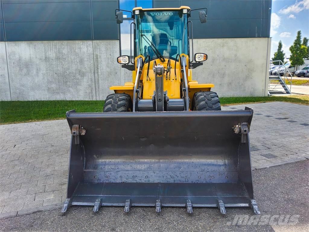 Volvo L 30G Mini bageri < 7t