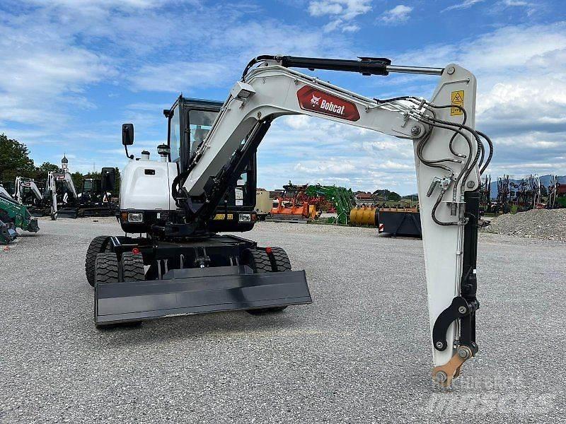 Bobcat E57W Bageri točkaši