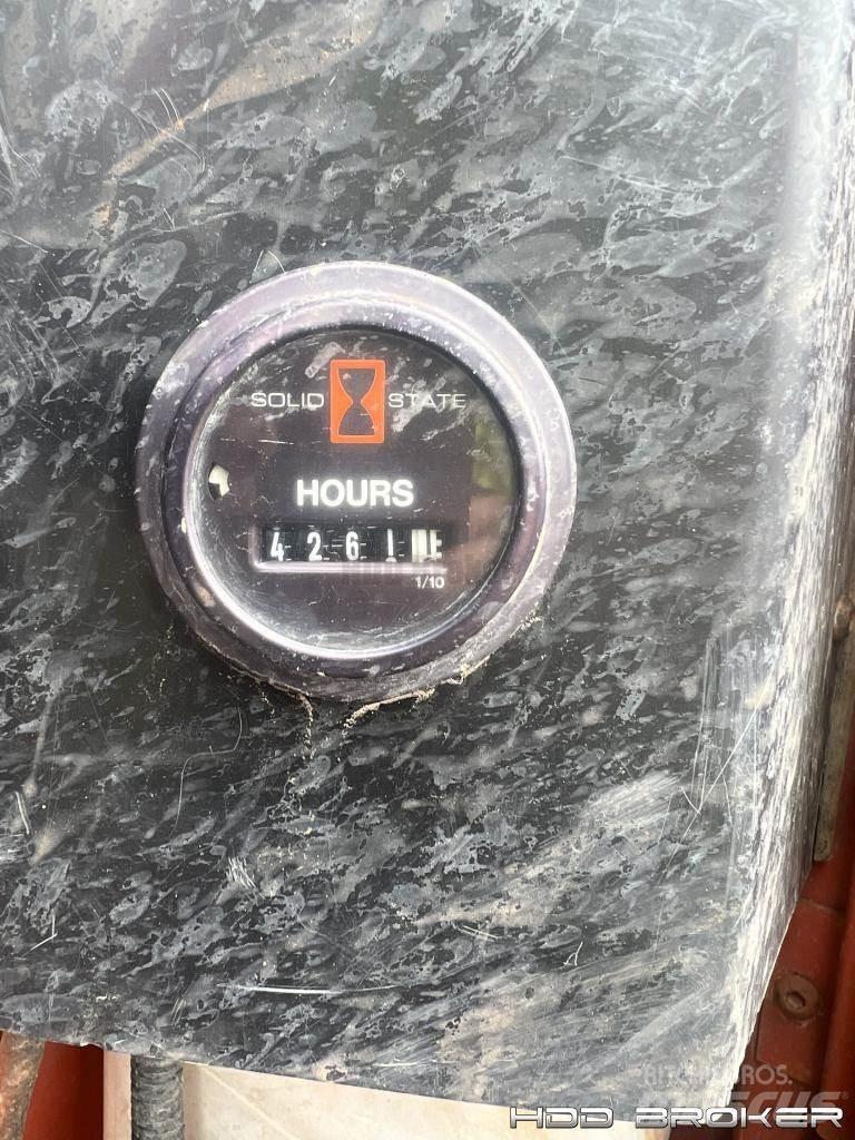 Ditch Witch JT100 Mach 1 Oprema za horizontalno usmereno bušenje