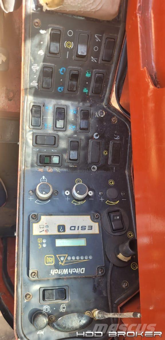 Ditch Witch JT4020 Mach 1 Oprema za horizontalno usmereno bušenje