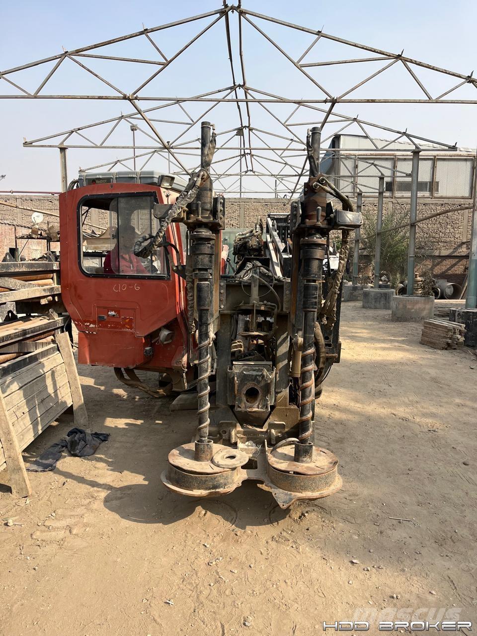 Ditch Witch JT4020 Mach 1 Oprema za horizontalno usmereno bušenje