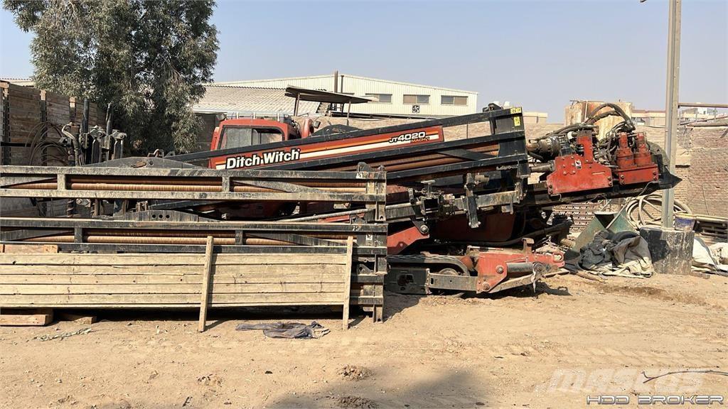 Ditch Witch JT4020 Mach 1 Oprema za horizontalno usmereno bušenje