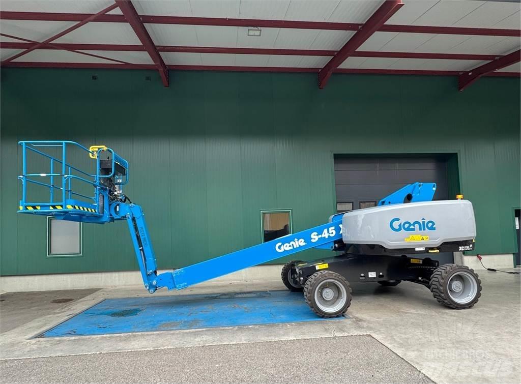 Genie S-45 XC Zglobne podizne platforme