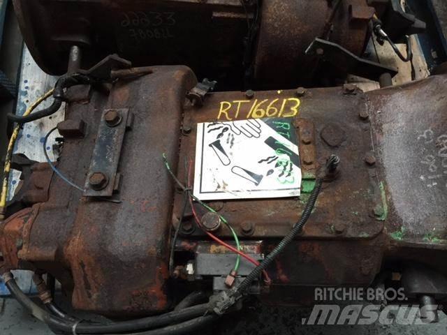 Fuller RT6613 Transmisija