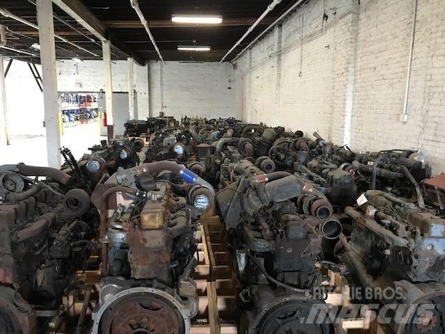 Mack 675 Motori za građevinarstvo