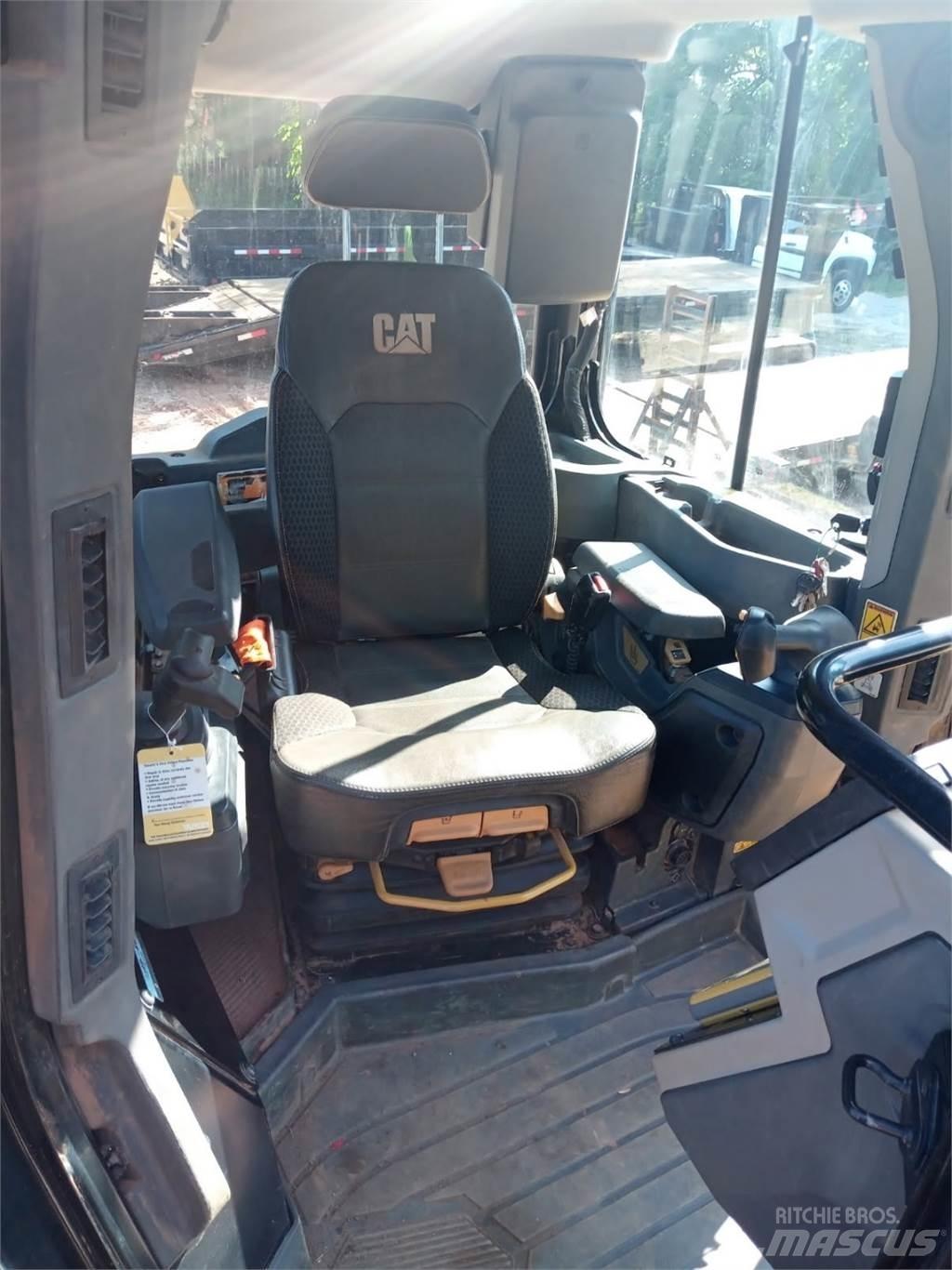 CAT D5 LGP Ostalo za građevinarstvo