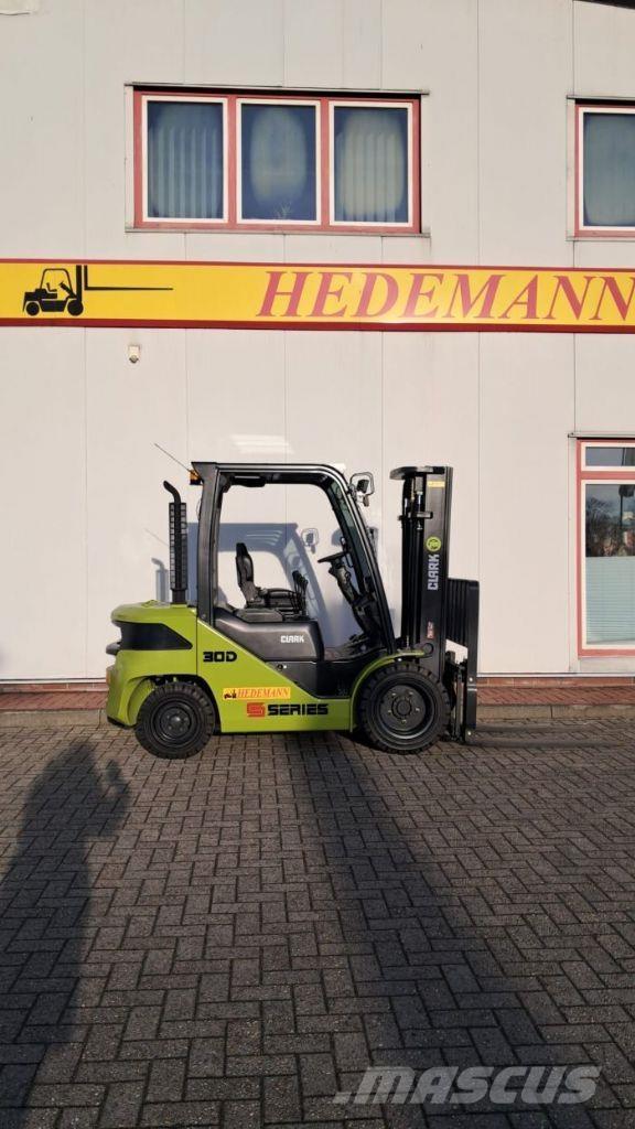 Clark S30D Dizelski viljuškari