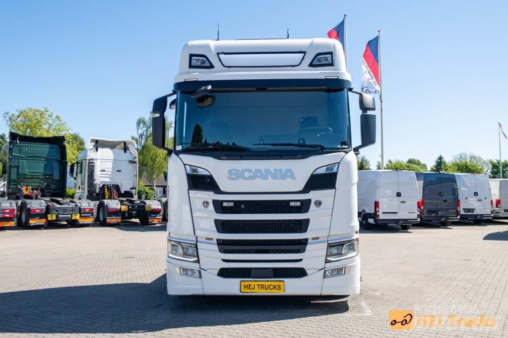 Scania R450 A6x2NB Tegljači