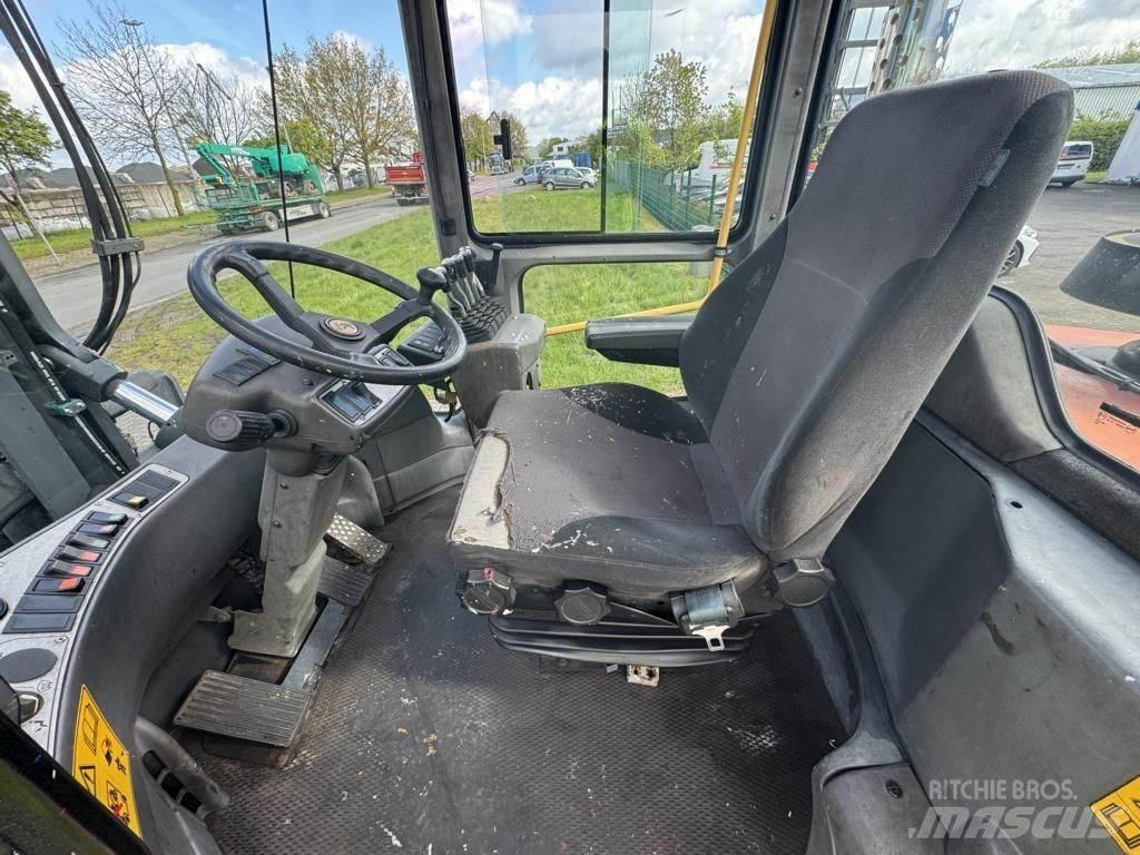 Kalmar DCE160-12 Dizelski viljuškari
