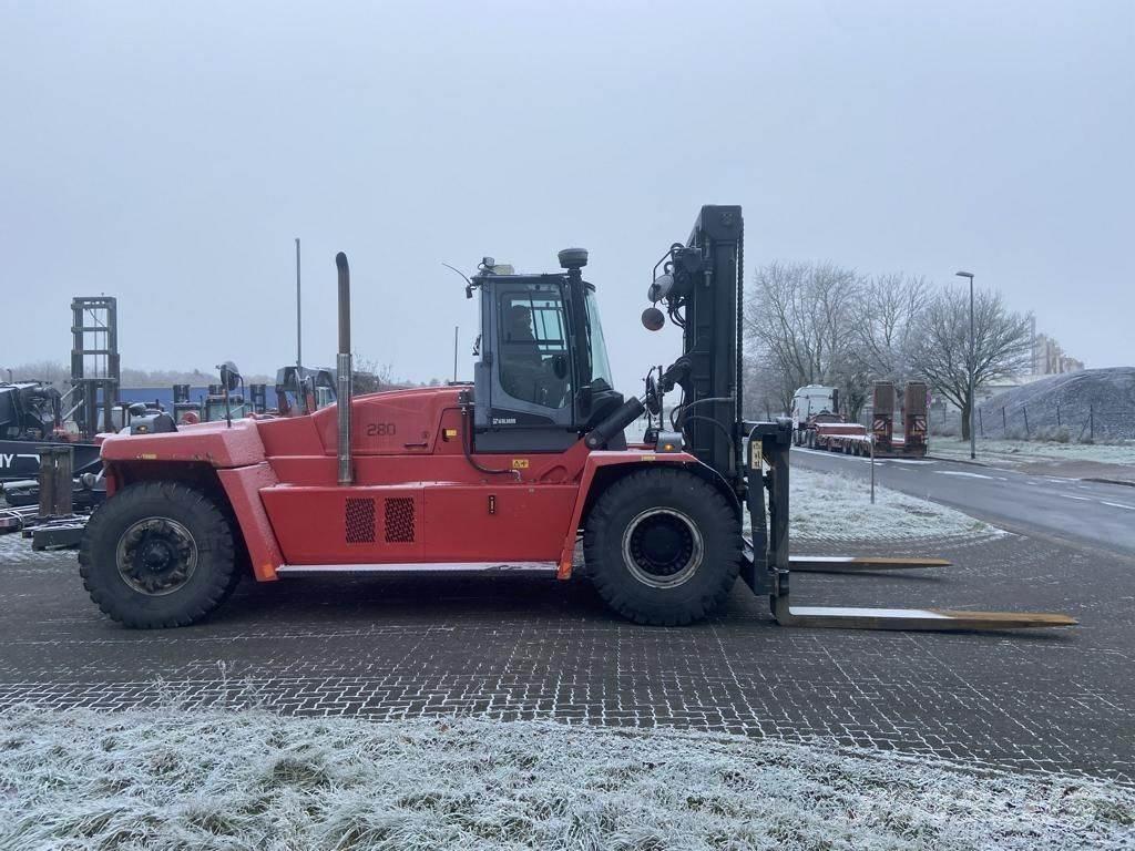 Kalmar DCG300-12LB Dizelski viljuškari