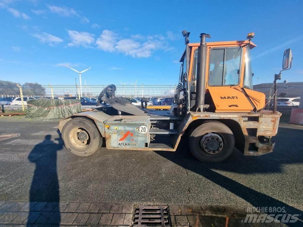 Mafi MT36 4x4DL Terminalni tegljači