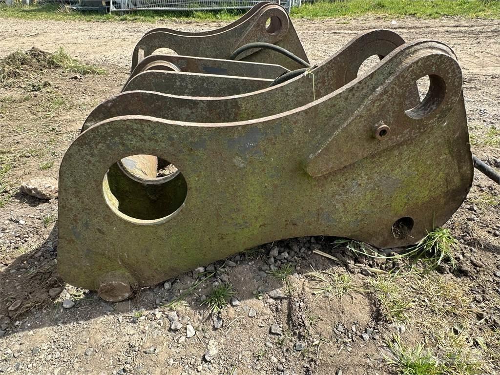 Volvo quick coupler Utovarivači na točkove