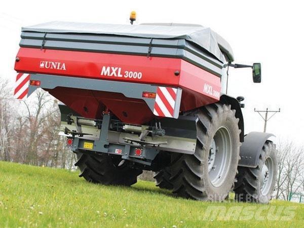 Unia MX 1000 Rasturači đubriva