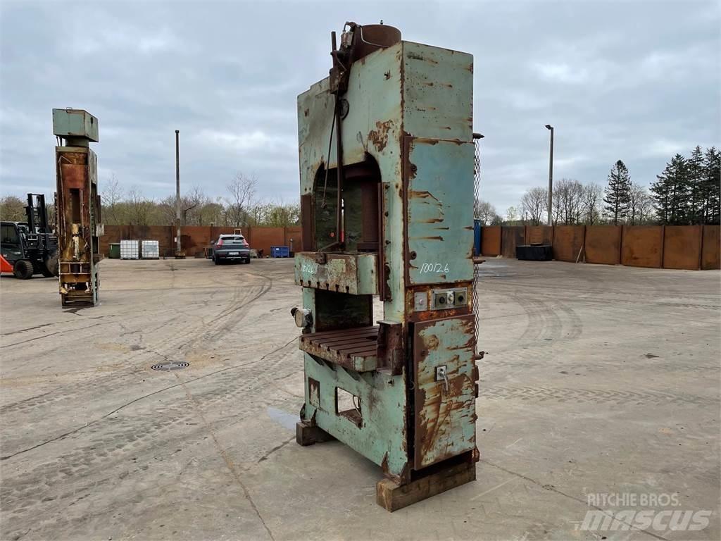  250 ton hydr. presser Ostale komponente za građevinarstvo