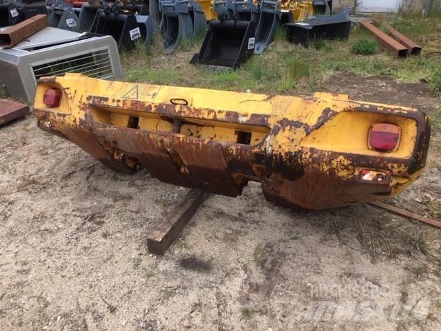  Ballastklods ex. Volvo L180E Ostale komponente za građevinarstvo