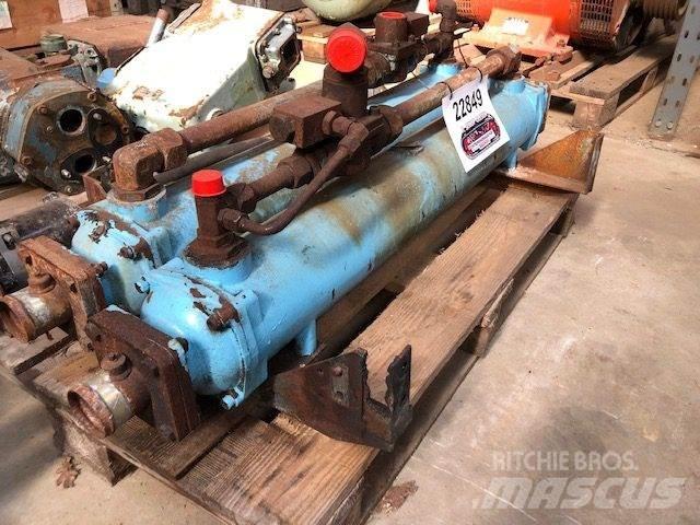 Bowman GL400 Oliekøler Ostalo za građevinarstvo