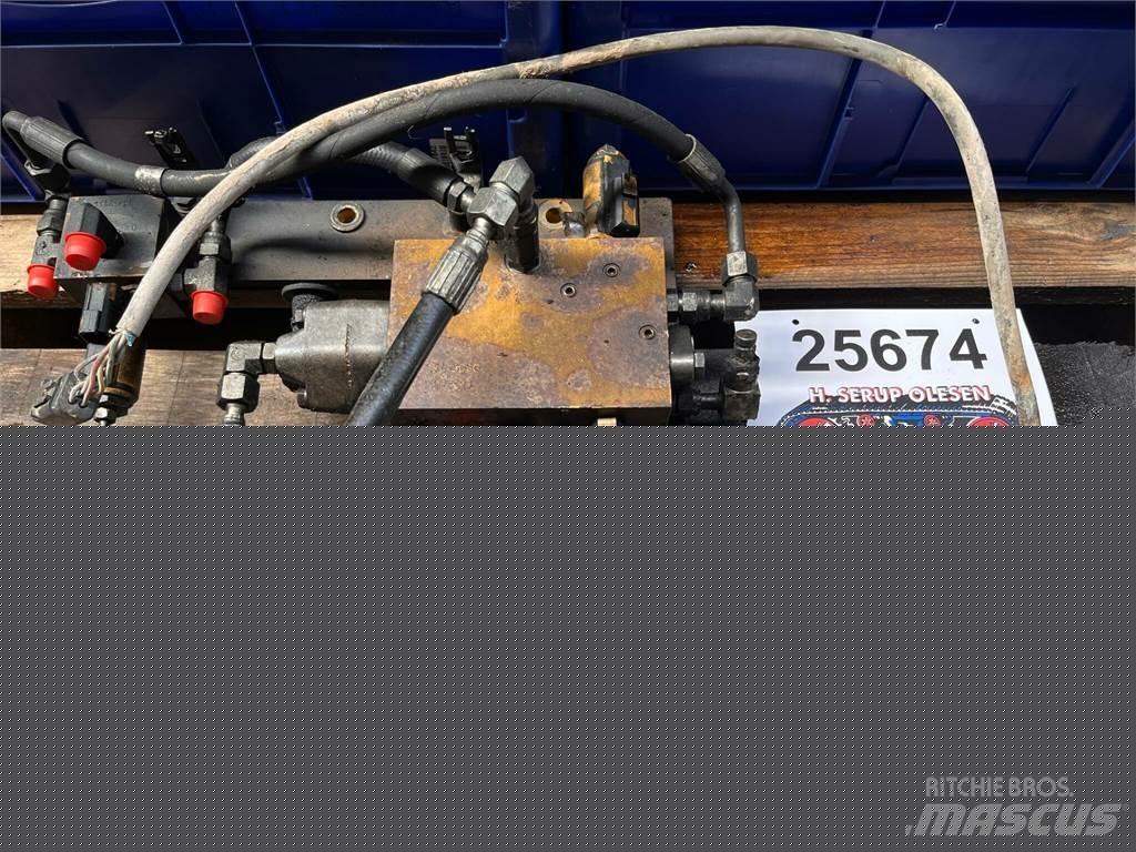CAT 323D ventilgruppe-CON Hidraulika
