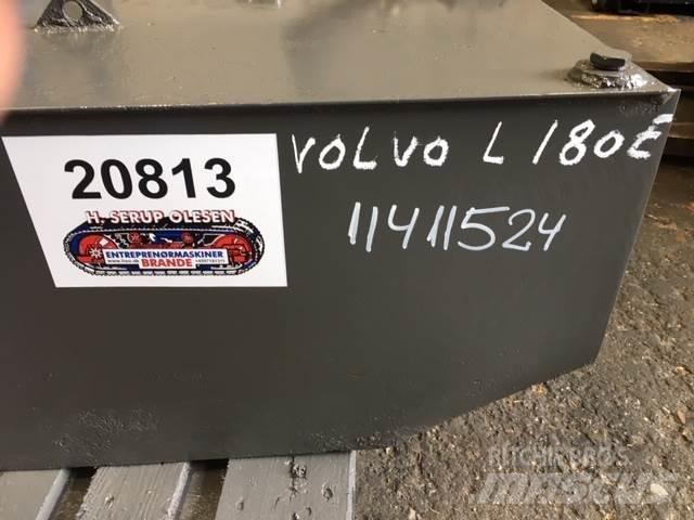  Dieseltank ex. Volvo L180E Ostale komponente za građevinarstvo