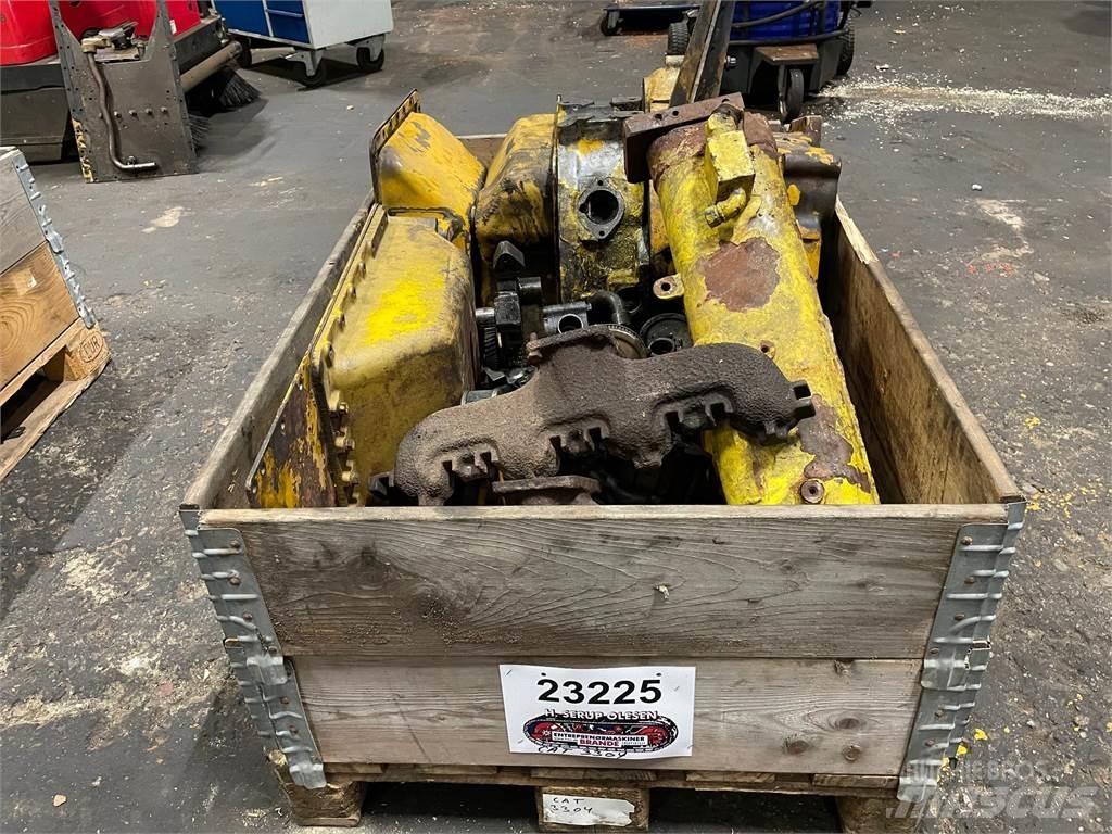  Diverse dele ex. Cat 3304 Motori za građevinarstvo
