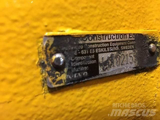  Frontaksel ex. Volvo L220F Ostale komponente za građevinarstvo