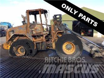 JCB 427 HT Agri til ophug Utovarivači na točkove