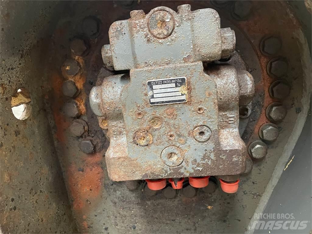 JCB EC160 Køregear Transmisija