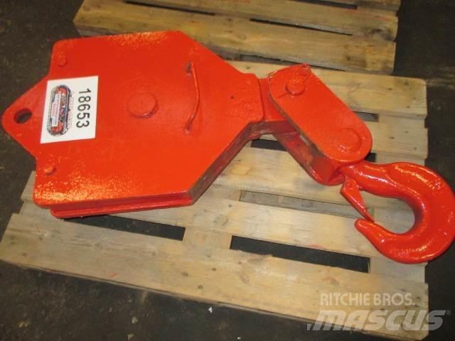  Krankrog - ca. 20 ton Delovi i oprema za kran