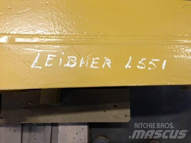 Liebherr L551 Link Arm Ostale komponente za građevinarstvo