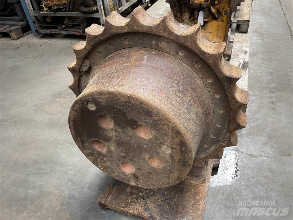 Liebherr R942 Køregear Transmisija