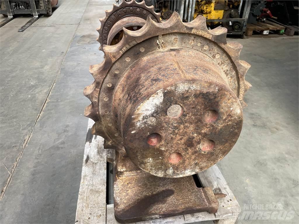 Liebherr R942 Køregear Transmisija