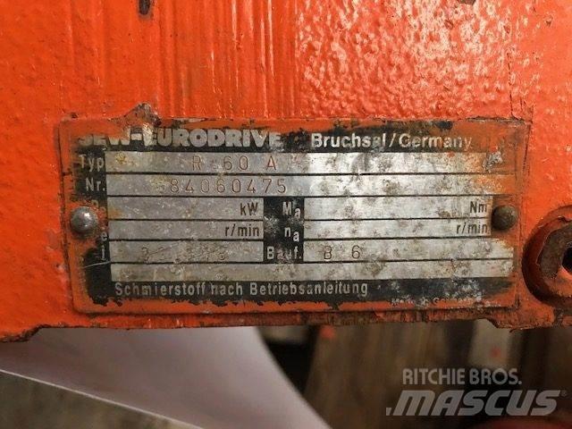  SEW Gearmotor Type R60A Motori za građevinarstvo