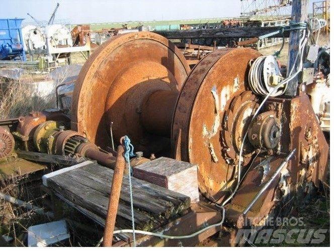  Spil - vægt ca. 7 ton Utovorne dizalice, vitla i liftovi za materijal
