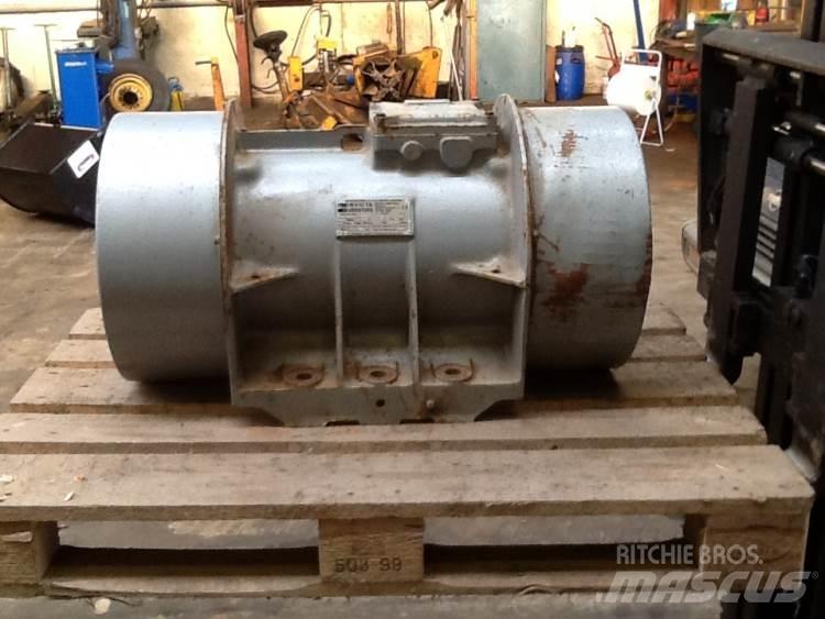  Vibrator Invicta 6,2 kw Motori za građevinarstvo