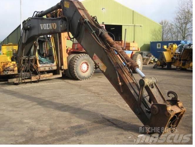 Volvo EC210BLC til ophug Bageri guseničari