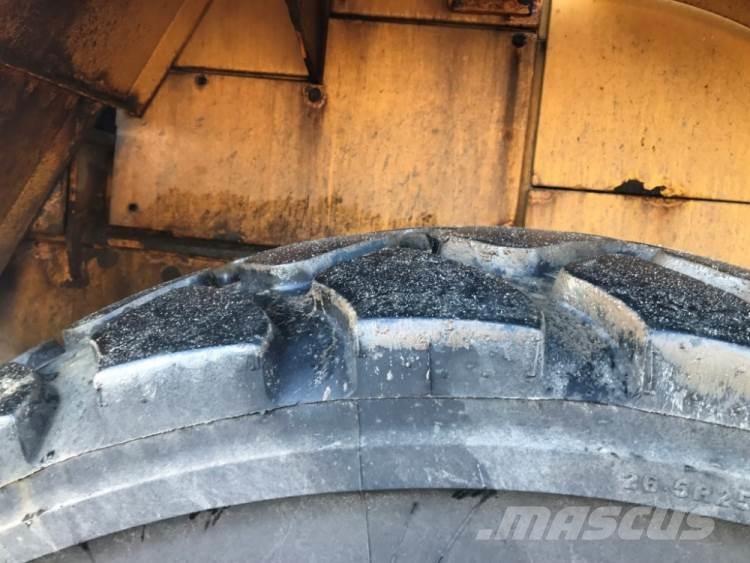 Volvo L180E til ophug Utovarivači na točkove