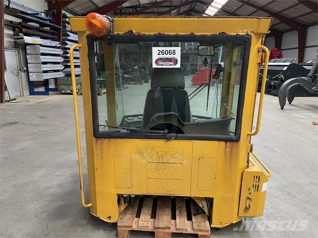 Volvo L70B førerhus Ostale komponente za građevinarstvo