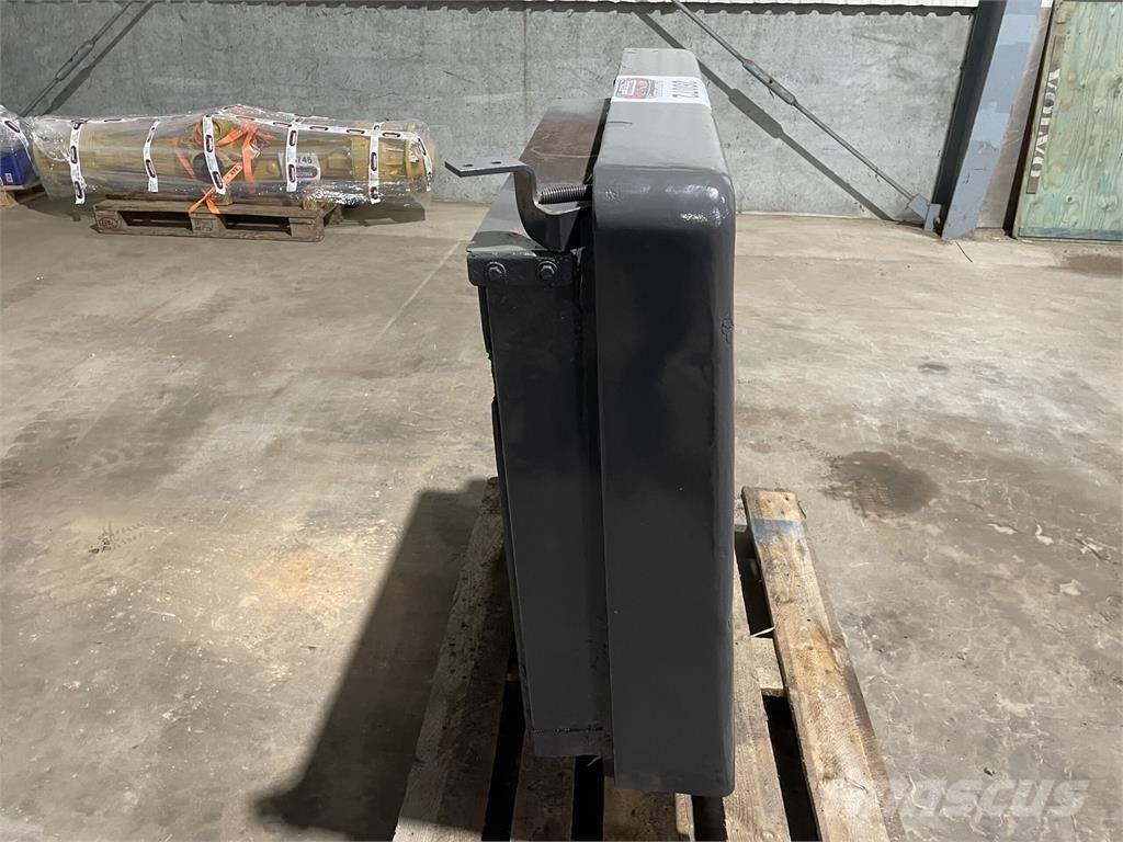 Volvo L70B kølerhjelm Ostale komponente za građevinarstvo