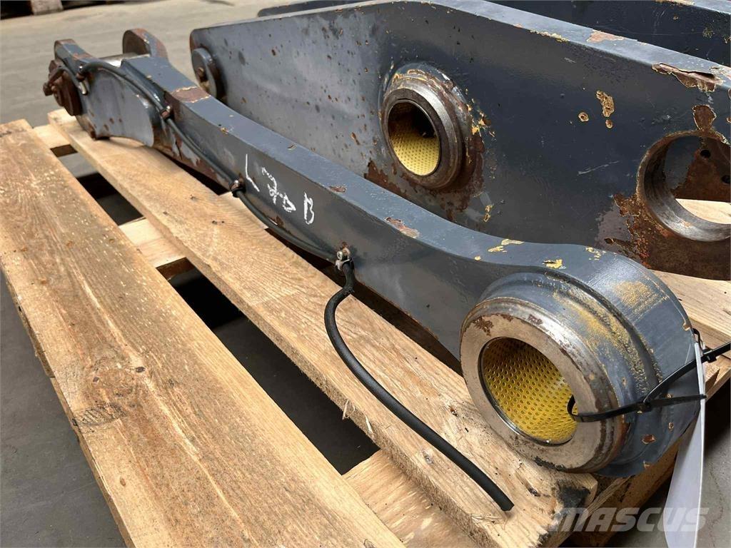 Volvo L70B Link Arm Ostale komponente za građevinarstvo