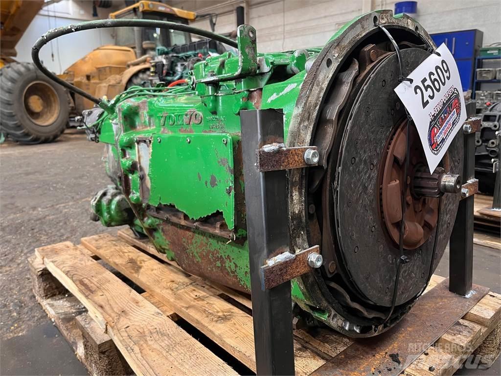 Volvo SR1700 transmission Transmisija