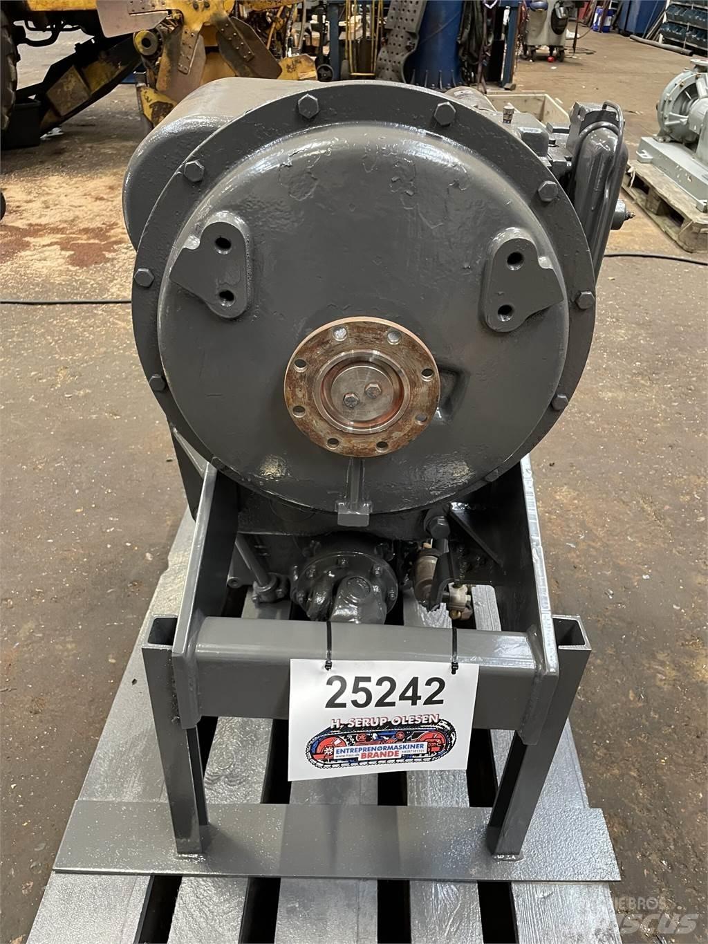 ZF 3WG-180 transmission Transmisija