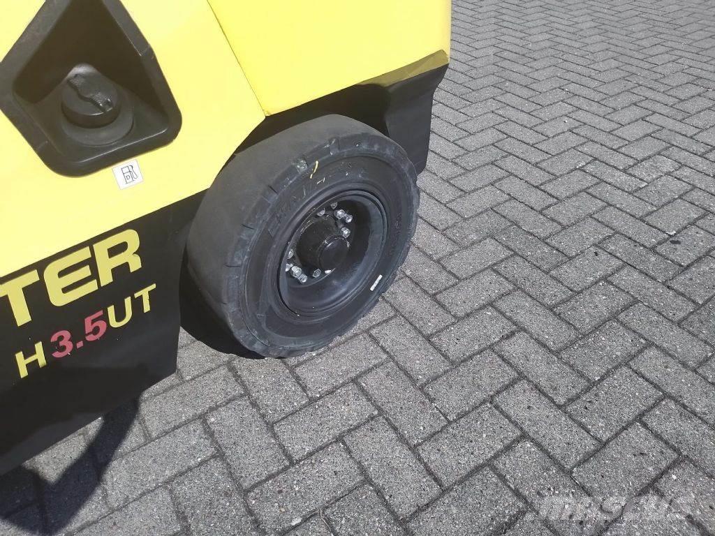 Hyster H3.5UT Dizelski viljuškari