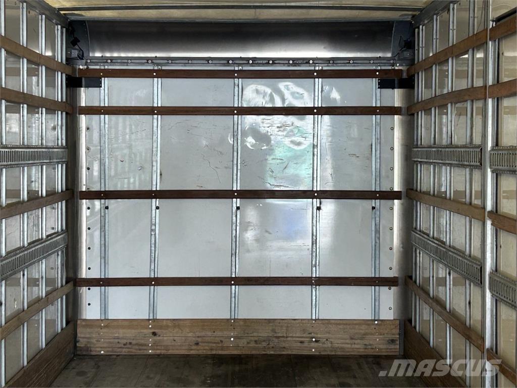 Freightliner M2 Sanduk kamioni