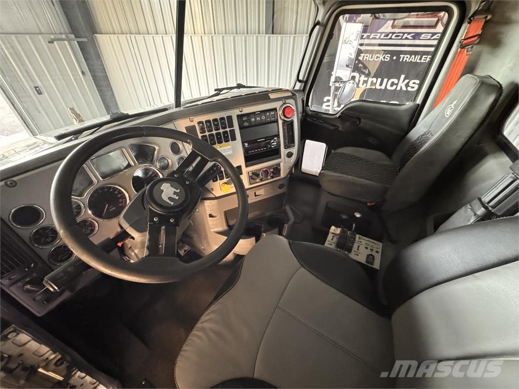 Mack GU813 Kontejnerski kamioni