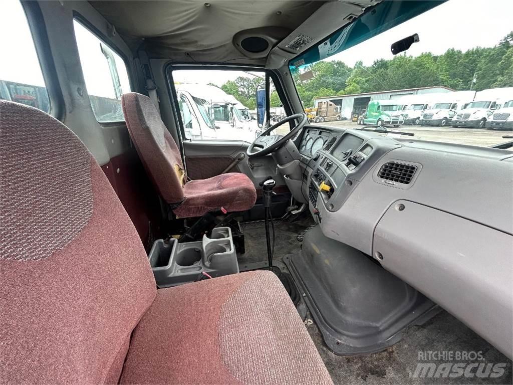 Sterling L7500 Kamioni sa otvorenim sandukom
